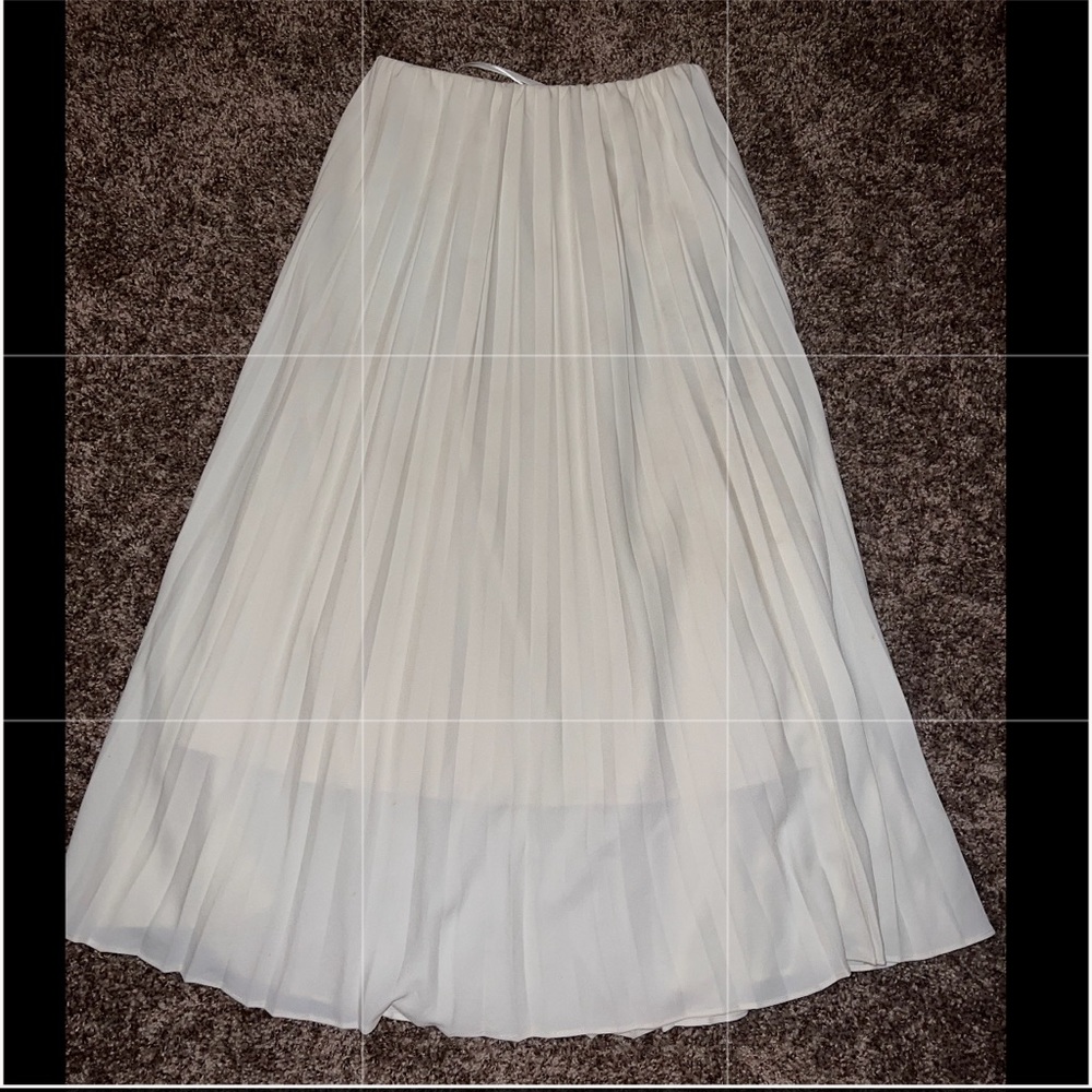 Cream Skirt